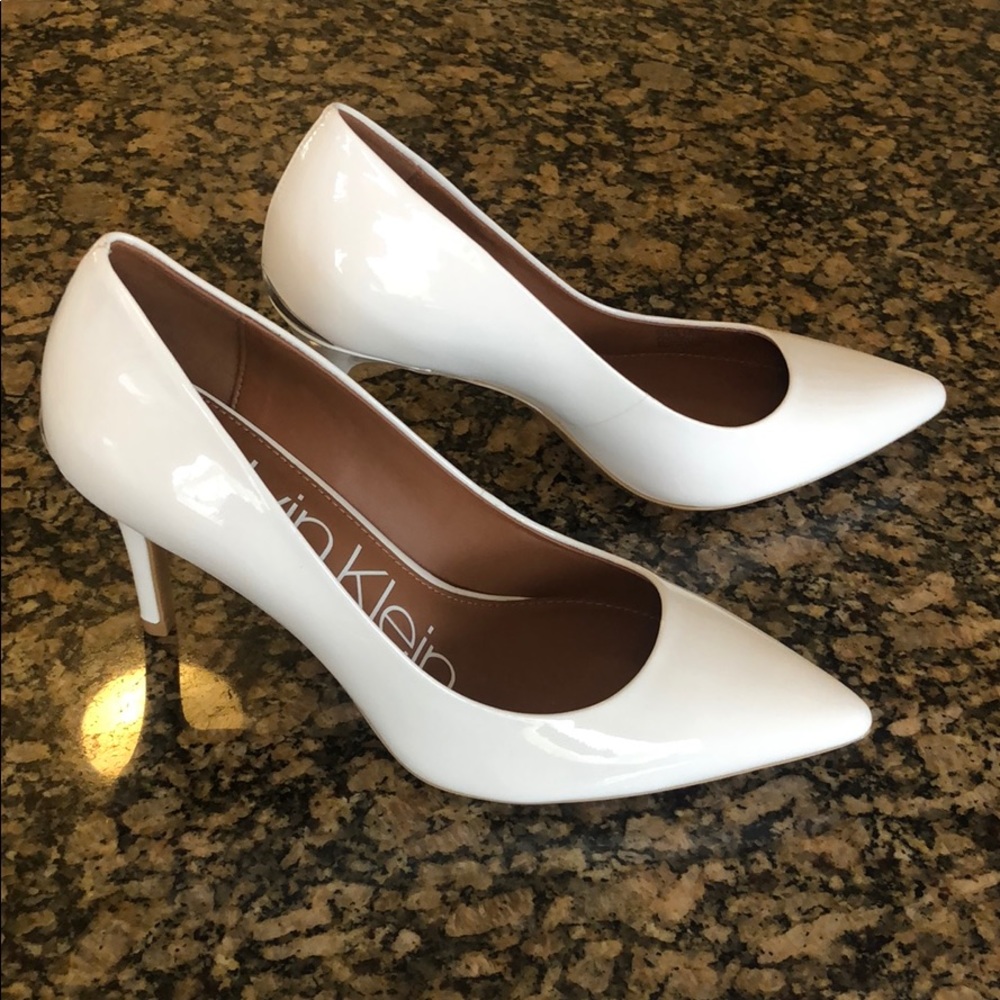 Calvin Klein Gayle Pump white